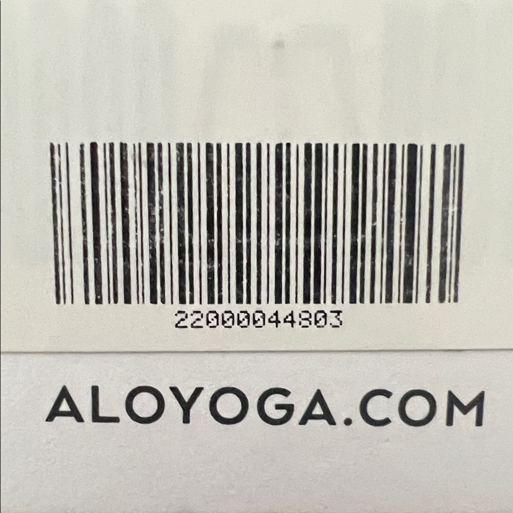 ALO Yoga Light Gray Ribbed Tank - Picture 3 of 3